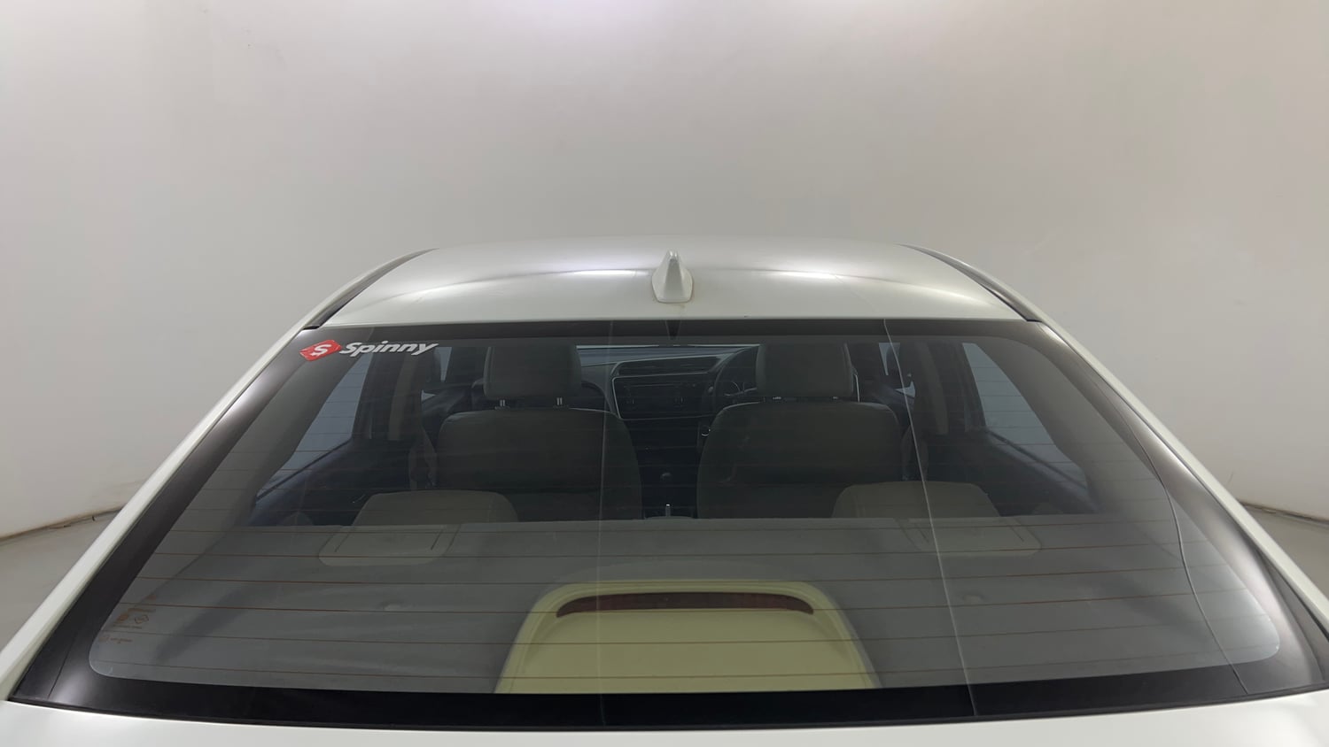 Used 2016 Honda City VX Petrol Manual exterior BACK WINDSHIELD VIEW