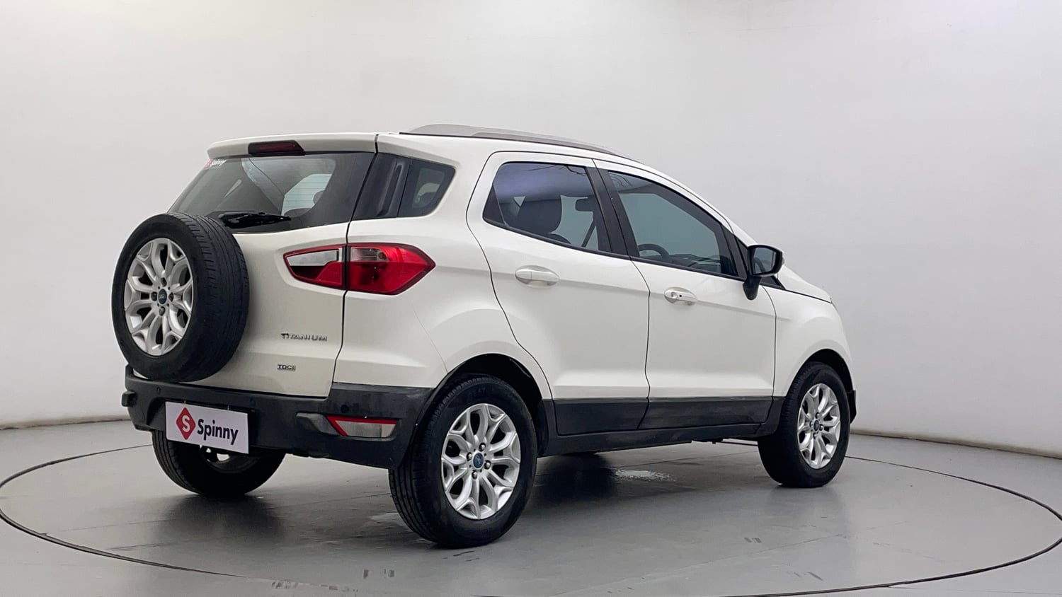 Used 2017 Ford EcoSport Titanium 1.5L TDCi Diesel Manual exterior RIGHT REAR CORNER VIEW