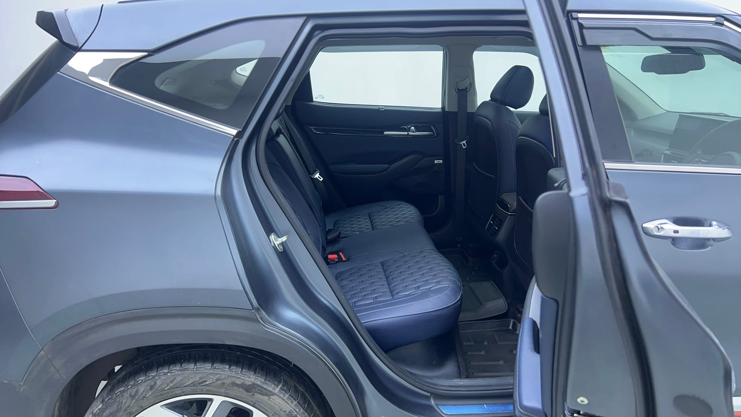 Used 2022 Kia Seltos X Line 1.5 Diesel AT Diesel Automatic interior RIGHT SIDE REAR DOOR CABIN VIEW