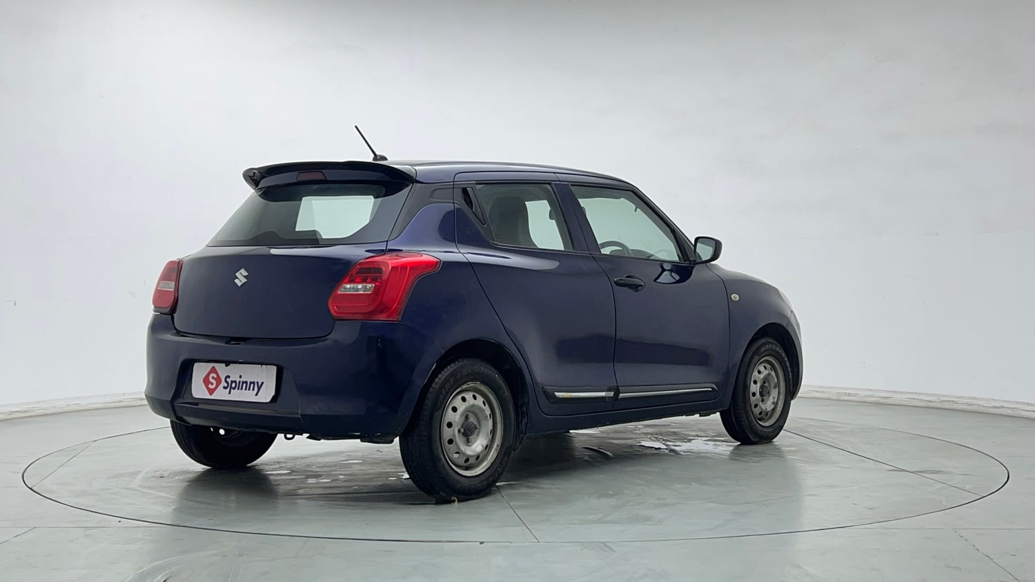 Used 2018 Maruti Suzuki Swift LXI CNG (Outside Fitted) Cng Manual exterior RIGHT REAR CORNER VIEW