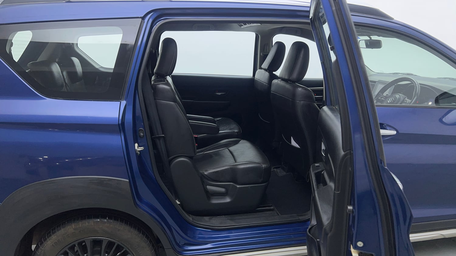 Used 2019 Maruti Suzuki XL6 Alpha MT Petrol Petrol Manual interior RIGHT SIDE REAR DOOR CABIN VIEW