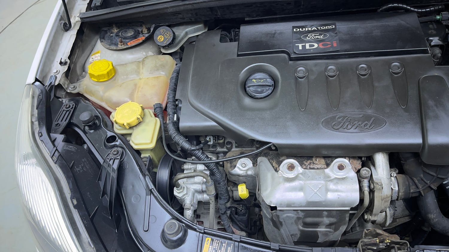 Used 2012 Ford Figo Duratorq Diesel ZXI 1.4 Diesel Manual engine ENGINE RIGHT SIDE VIEW