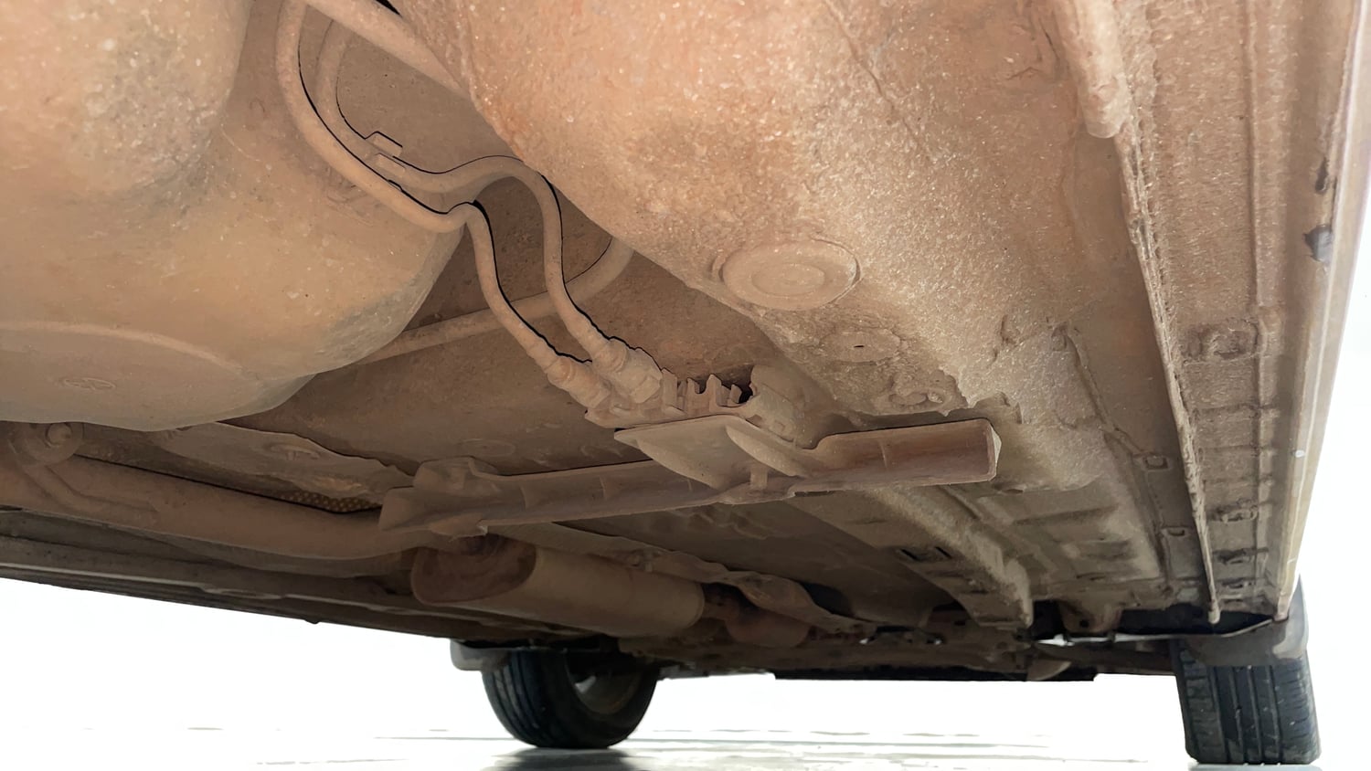 Used 2022 Volkswagen Virtus Topline 1.0 TSI MT Petrol Manual extra REAR RIGHT UNDERBODY VIEW