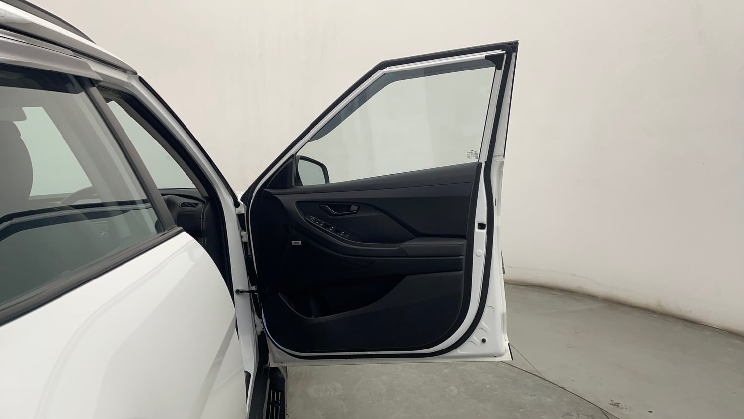 Used 2024 Hyundai Creta SX (O) 1.5 Petrol IVT Knight Petrol Automatic interior RIGHT FRONT DOOR OPEN VIEW