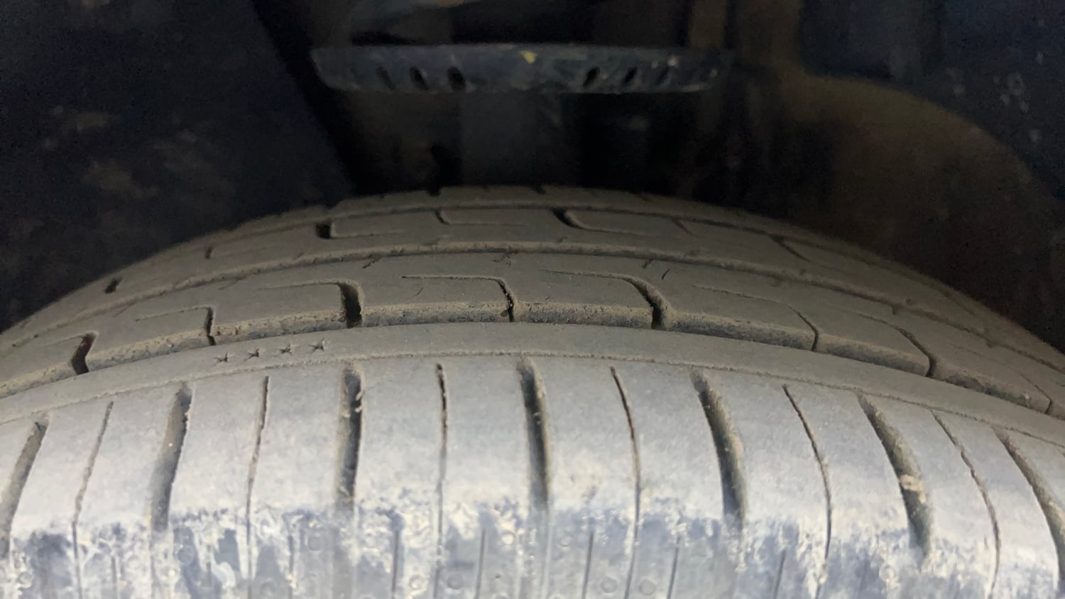 Used 2020 Skoda Rapid Active 1.6 MPI Petrol Manual tyres LEFT FRONT TYRE TREAD VIEW