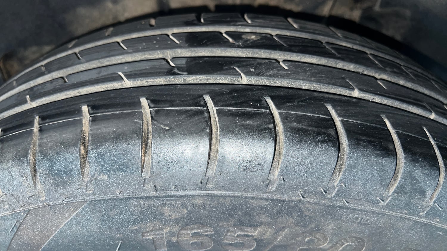 Used 2018 Maruti Suzuki Swift VXi Petrol Manual tyres LEFT REAR TYRE TREAD VIEW
