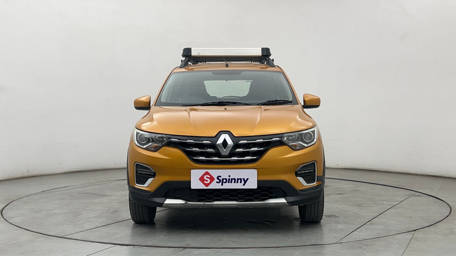 Used 2020 Renault Triber RXZ Petrol Manual exterior FRONT VIEW