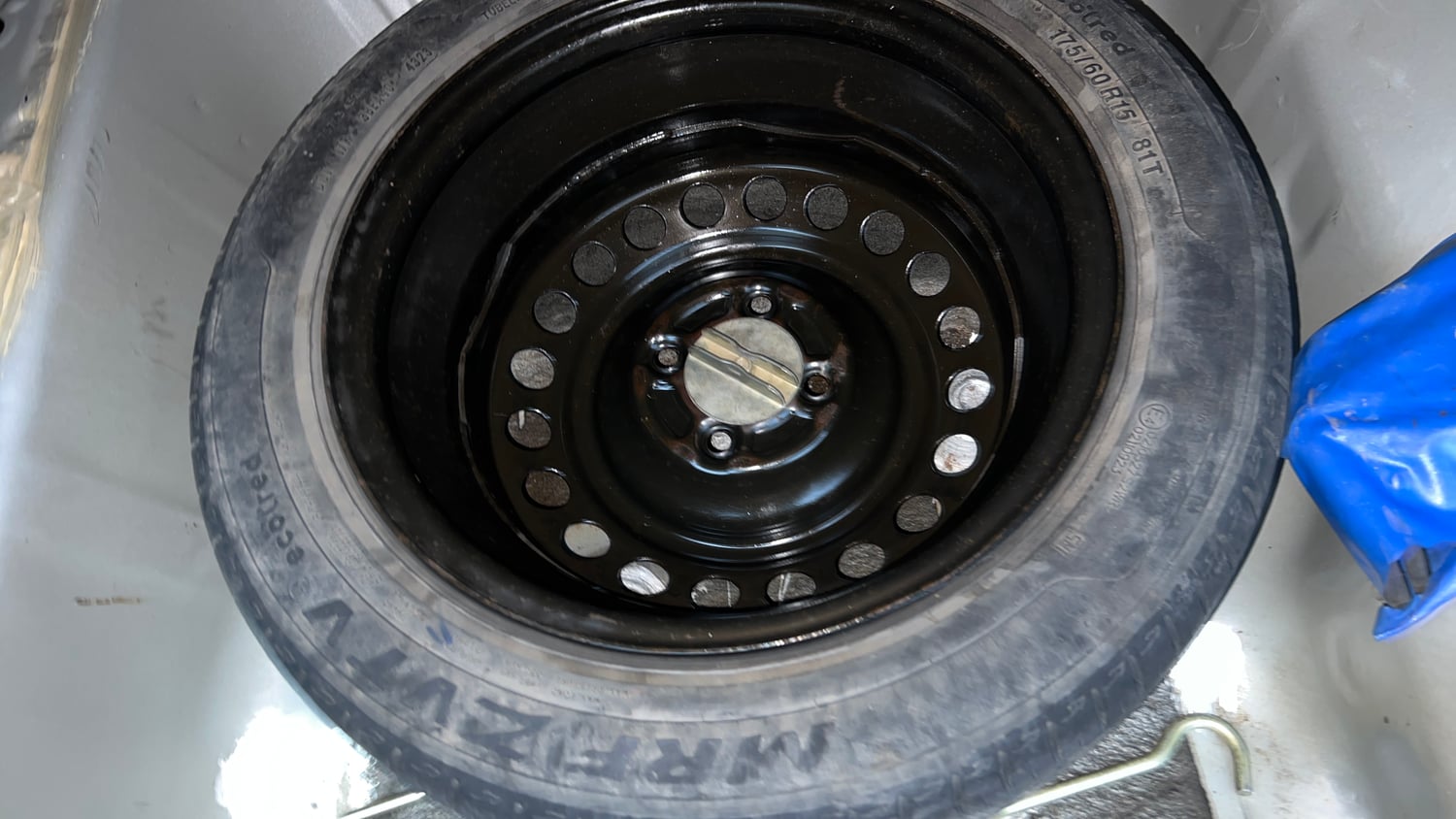 Used 2016 Honda City V Petrol Manual tyres SPARE TYRE VIEW
