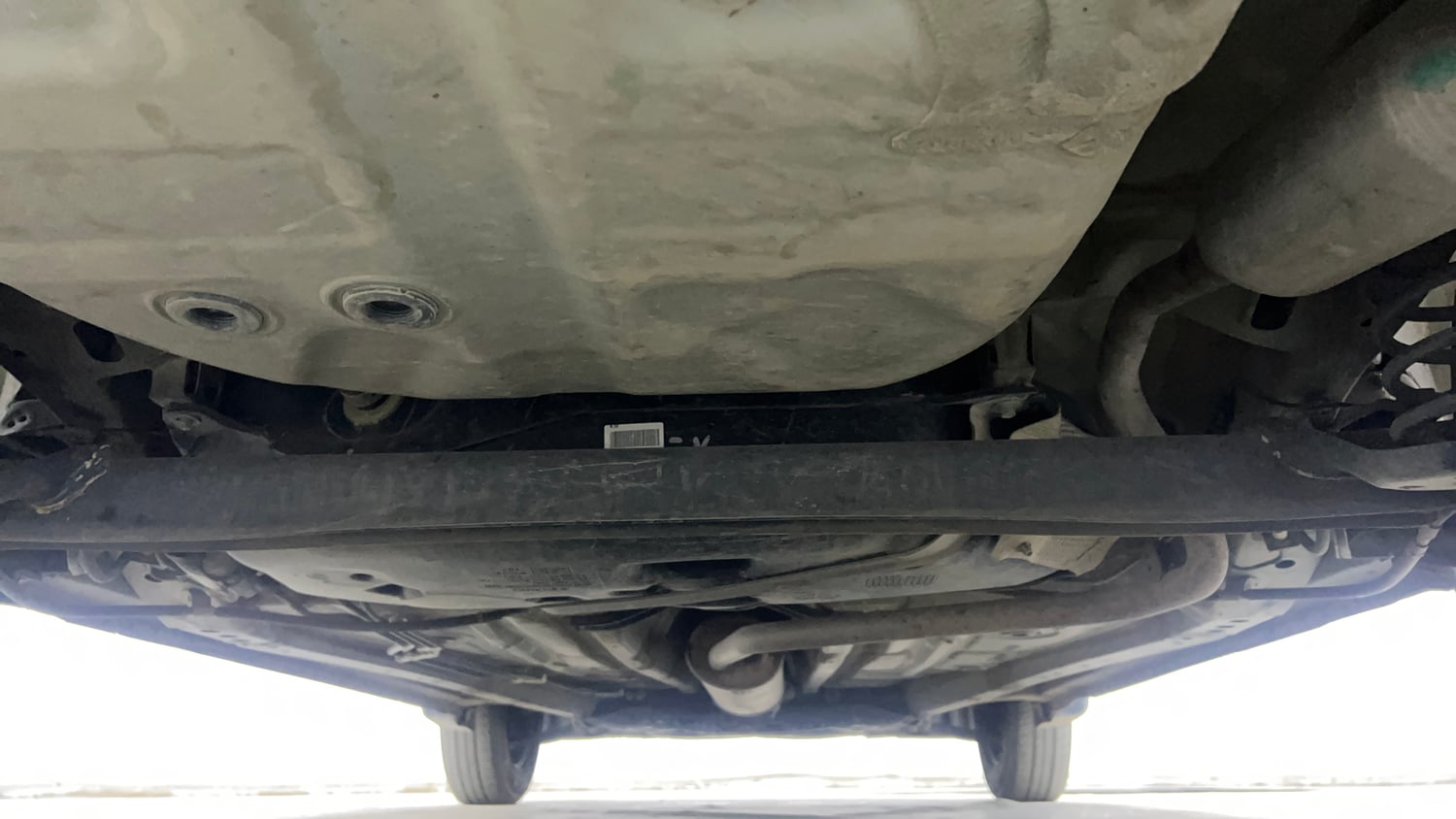 Used 2021 Maruti Suzuki Wagon R 1.0 VXi 1.0 Petrol Manual extra REAR UNDERBODY VIEW (TAKEN FROM REAR)