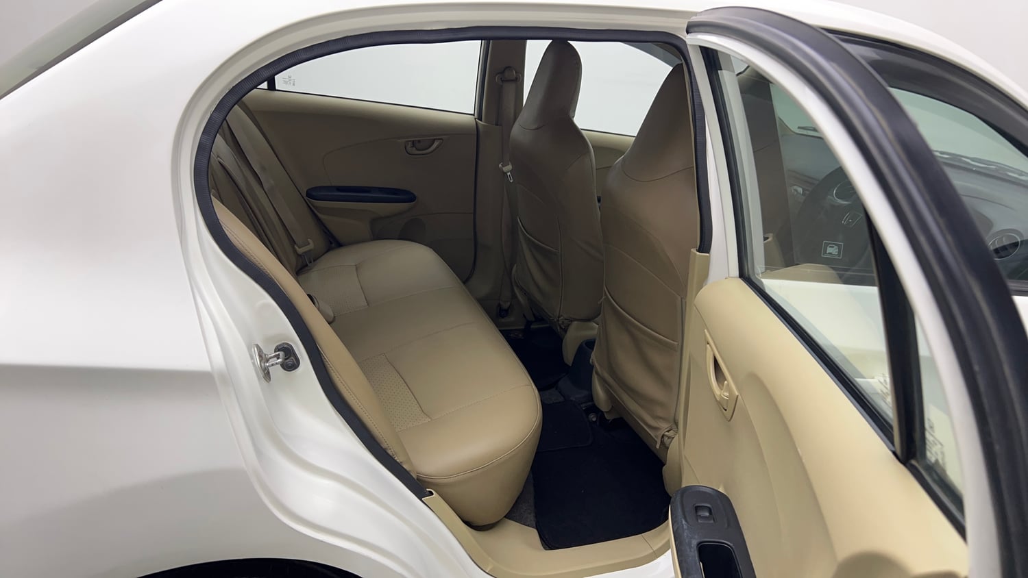 Used 2014 Honda Amaze 1.2 S i-VTEC Petrol Manual interior RIGHT SIDE REAR DOOR CABIN VIEW