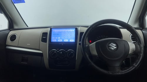 Used 2014 Maruti Suzuki Wagon R LXI CNG Cng Manual interior DASHBOARD VIEW