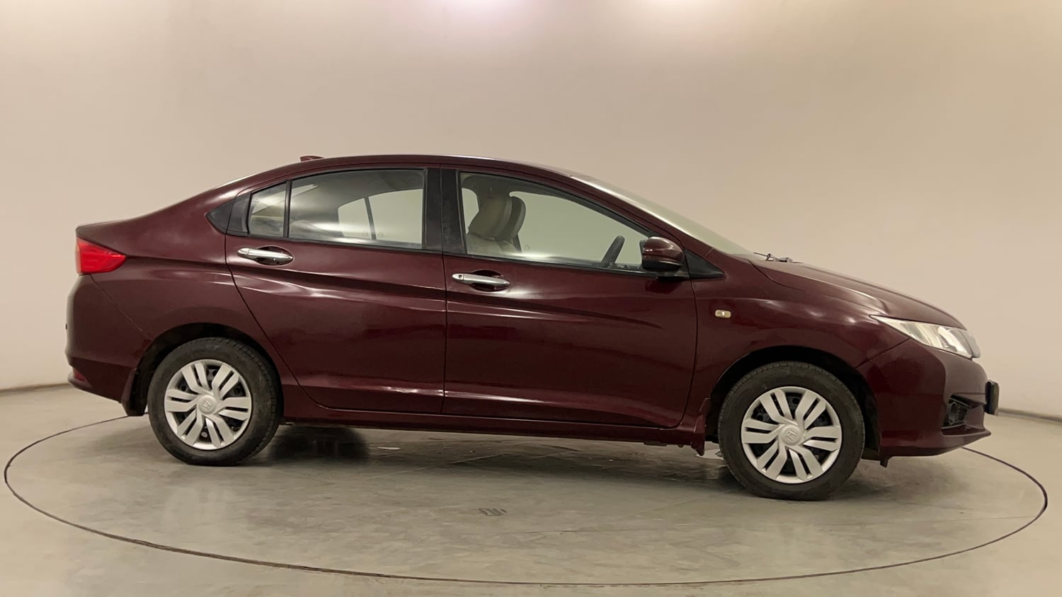 Used 2014 Honda City SV Petrol Manual exterior RIGHT SIDE VIEW
