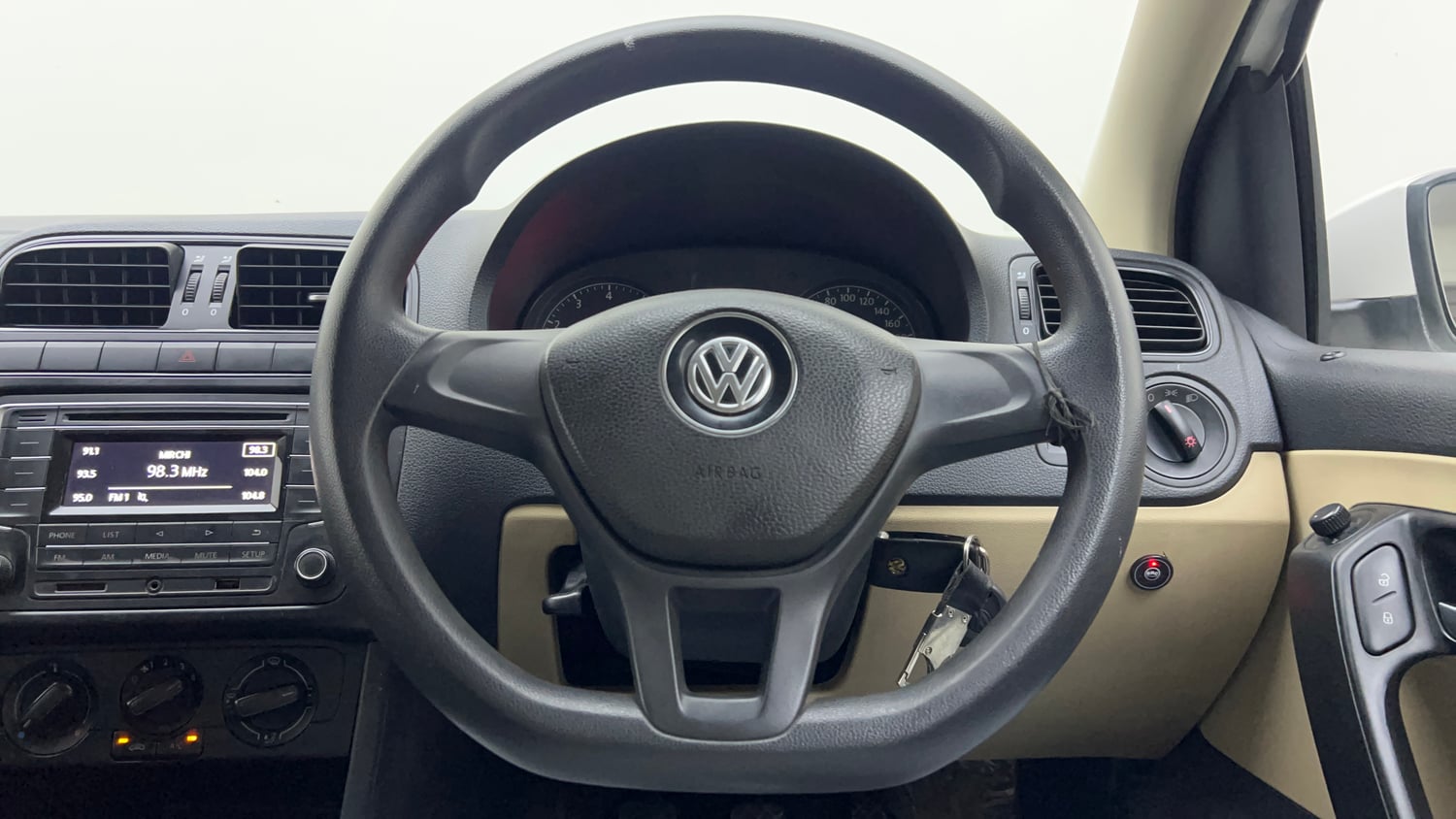 Used 2016 volkswagen Ameo Comfortline 1.2 Petrol+cng(Outside fitted) Petrol+cng Manual interior STEERING VIEW
