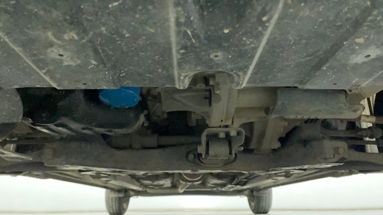 Used 2021 Hyundai Grand i10 Nios Sportz AMT 1.2 Kappa VTVT Petrol Automatic extra FRONT LEFT UNDERBODY VIEW