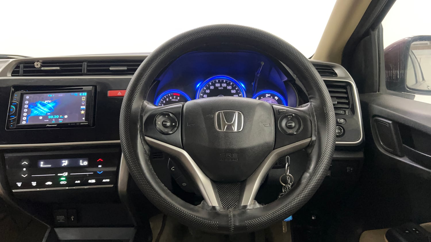Used 2014 Honda City SV Petrol Manual interior STEERING VIEW