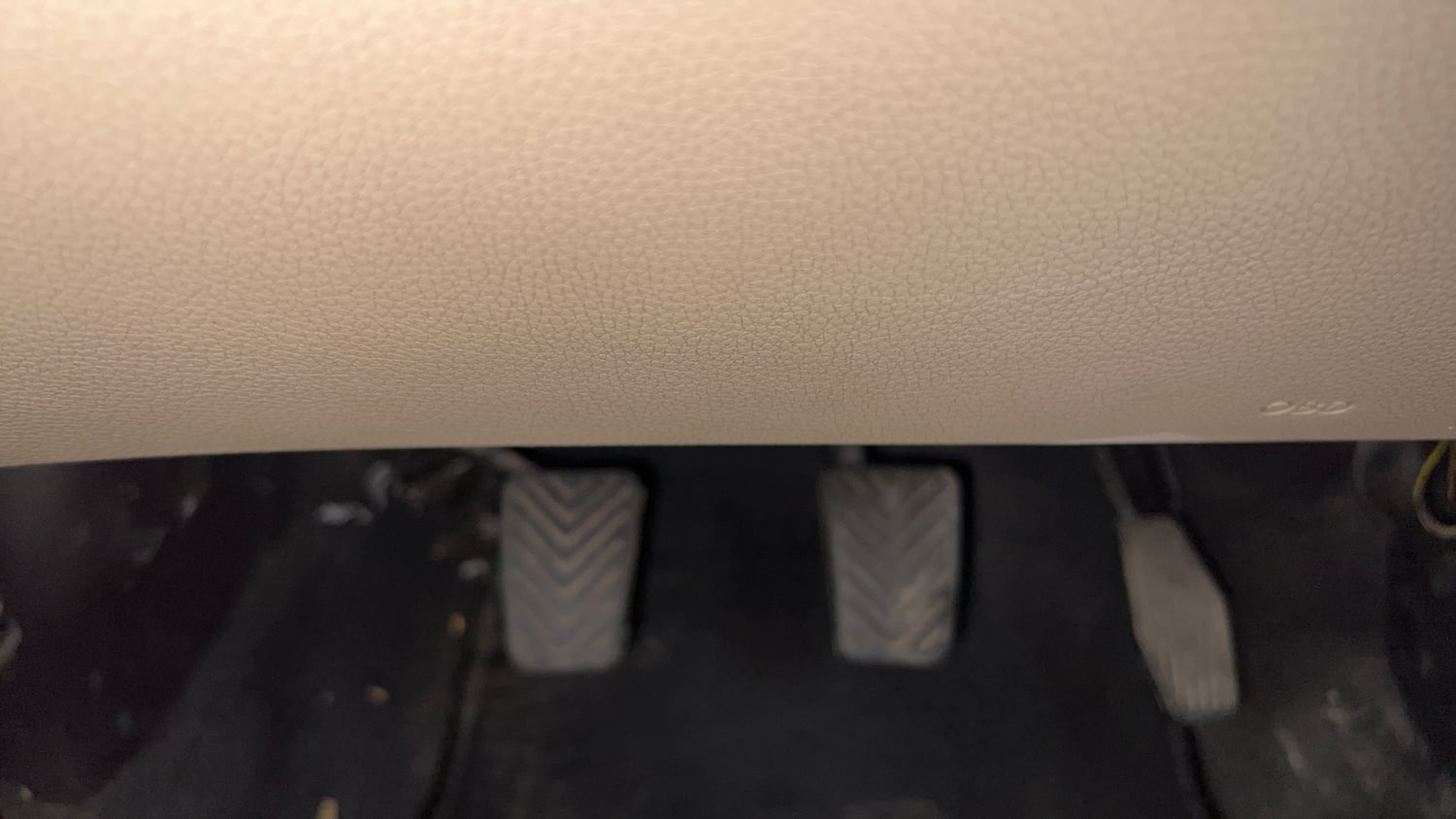Used 2012 Hyundai Eon Magna + Petrol Manual interior PEDALS VIEW