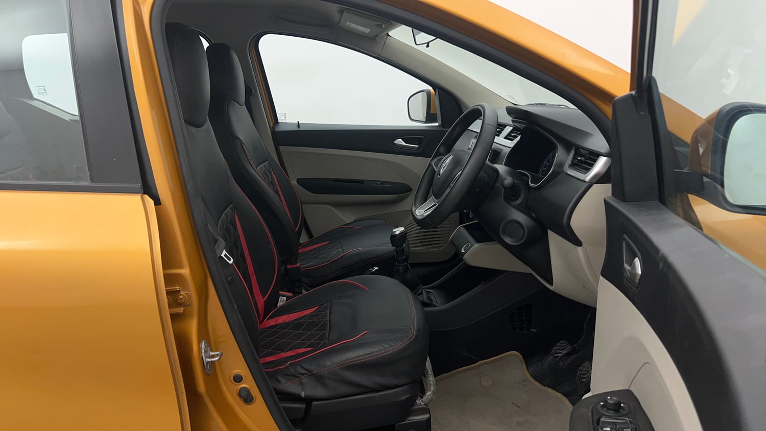 Used 2020 Renault Triber RXZ Petrol Manual interior RIGHT SIDE FRONT DOOR CABIN VIEW