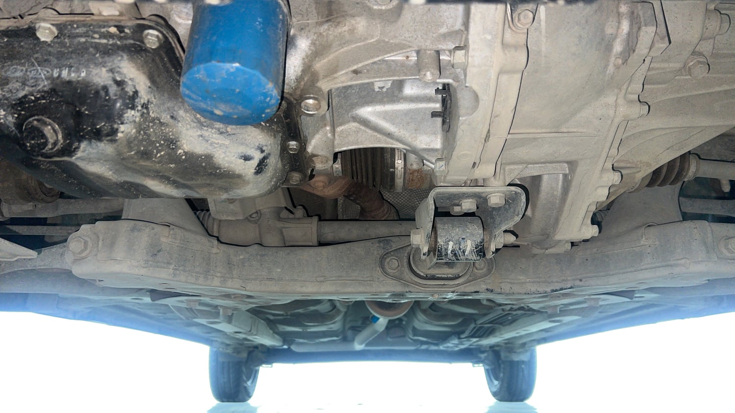 Used 2025 Hyundai Exter SX Tech 1.2 HY-CNG DUO MT Cng Manual extra FRONT LEFT UNDERBODY VIEW