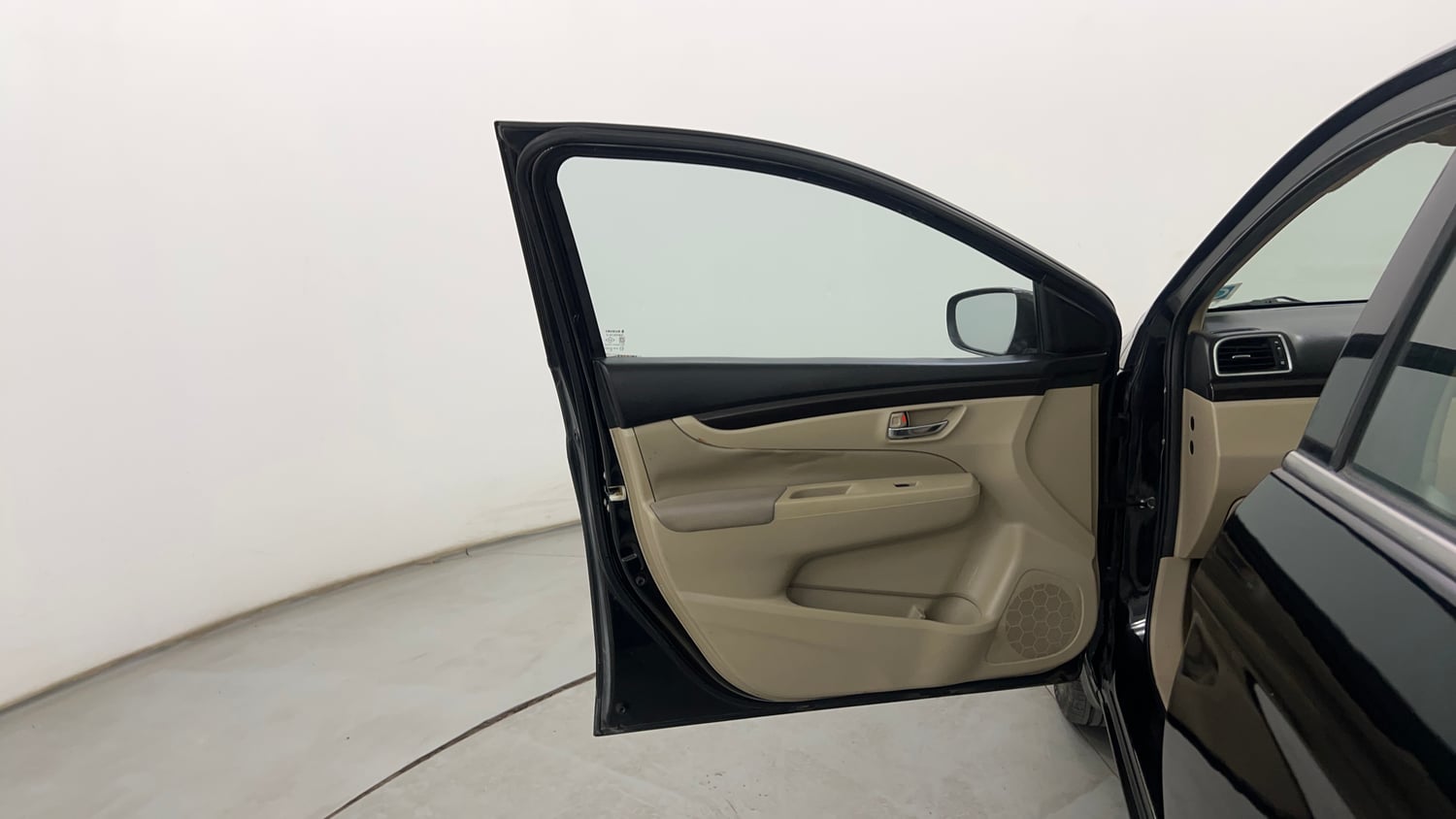 Used 2016 Maruti Suzuki Ciaz ZXI+ AT Petrol Automatic interior LEFT FRONT DOOR OPEN VIEW