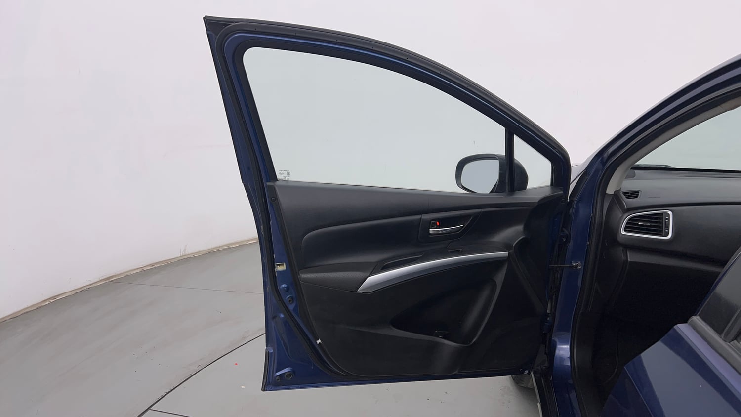 Used 2017 Maruti Suzuki S-Cross Alpha 1.3 Diesel Manual interior LEFT FRONT DOOR OPEN VIEW
