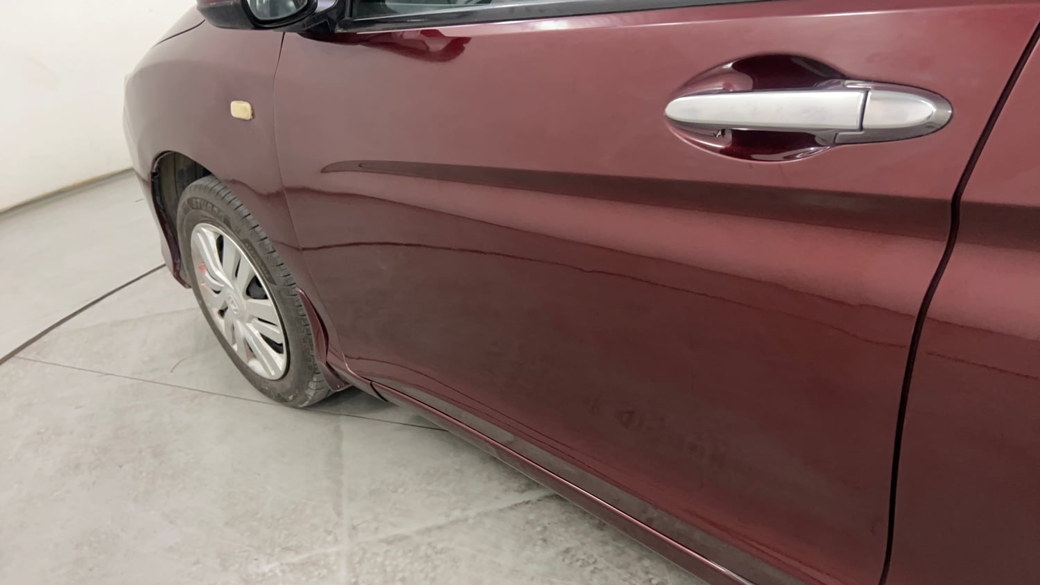 Used 2014 Honda City SV Petrol Manual dents MINOR DENT