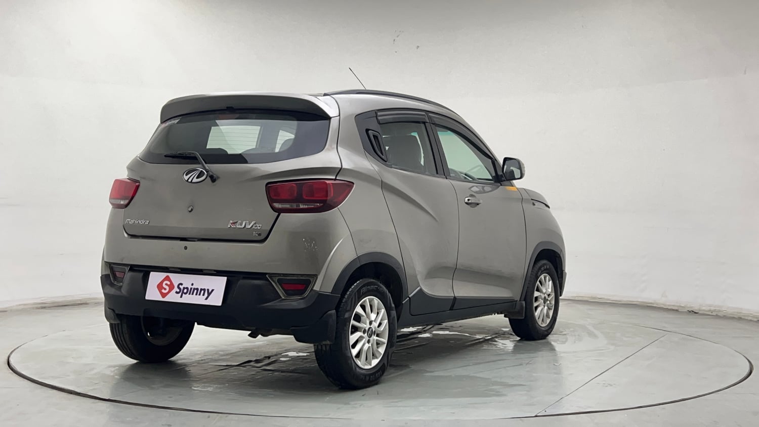 Used 2017 Mahindra KUV100 K6 6 STR Petrol Manual exterior RIGHT REAR CORNER VIEW