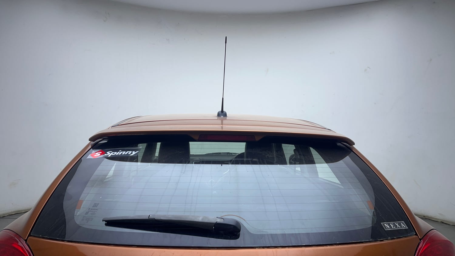 Used 2017 Maruti Suzuki Baleno Delta 1.2 Petrol Manual exterior BACK WINDSHIELD VIEW