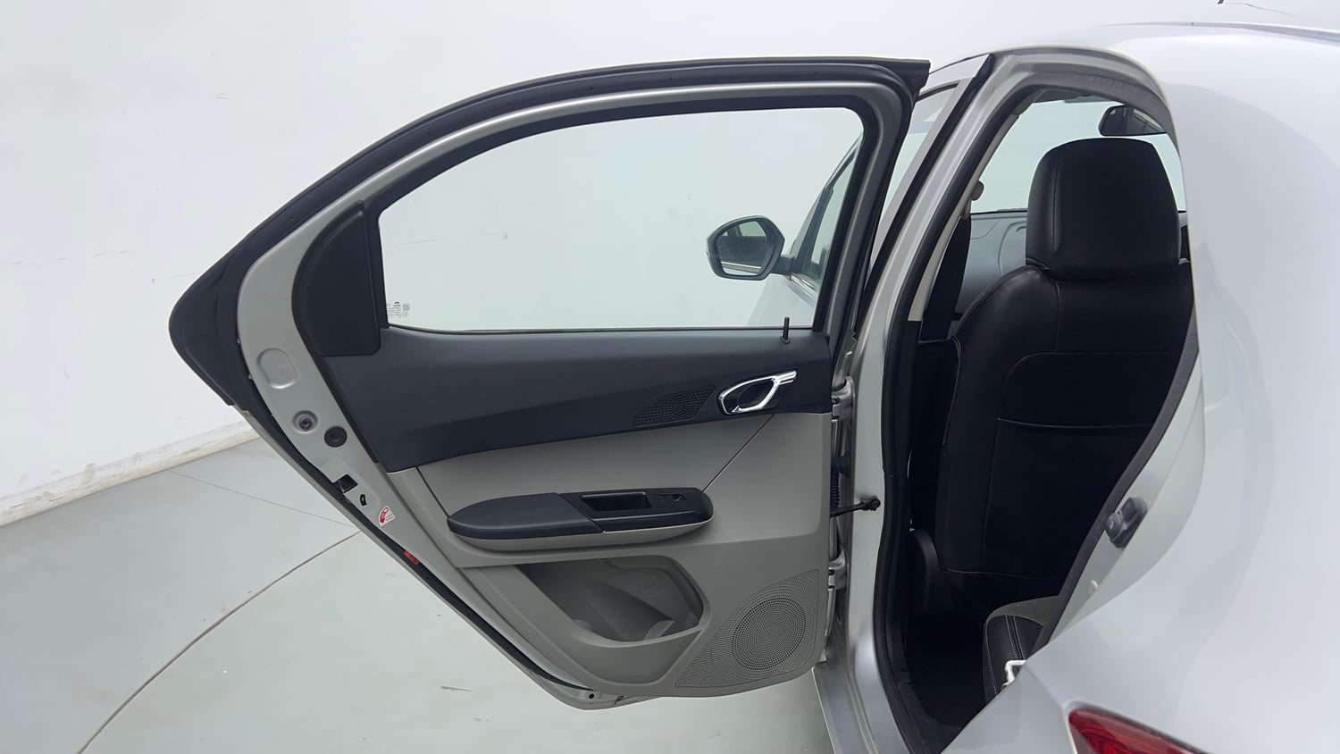 Used 2019 Tata Tiago Revotron XZ w/o Alloy Petrol Manual interior LEFT REAR DOOR OPEN VIEW