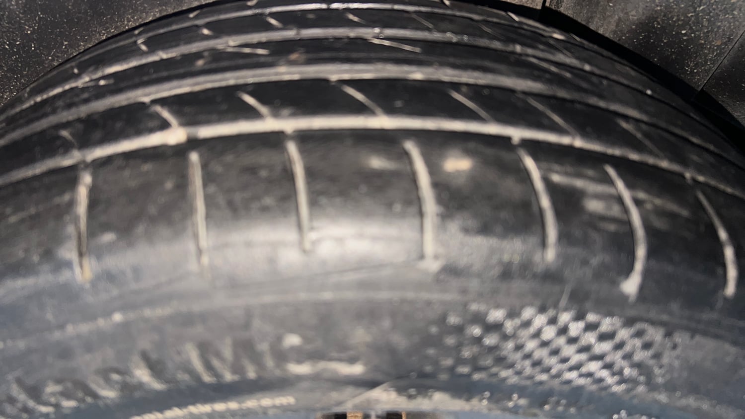Used 2017 Maruti Suzuki Ciaz Alpha 1.4 MT Petrol Manual tyres LEFT REAR TYRE TREAD VIEW