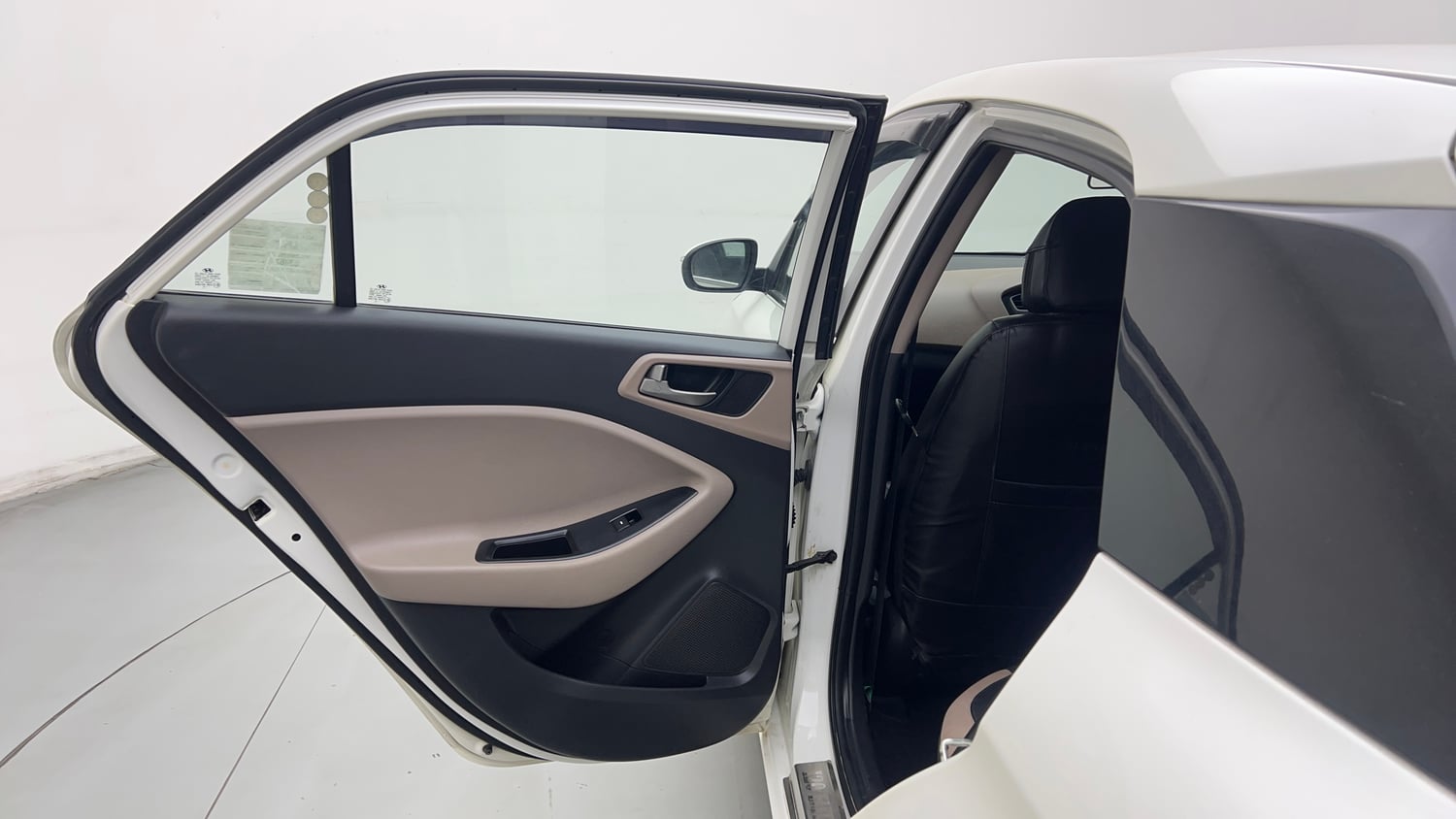 Used 2018 Hyundai Elite i20 Asta 1.2 (O) Petrol Manual interior LEFT REAR DOOR OPEN VIEW