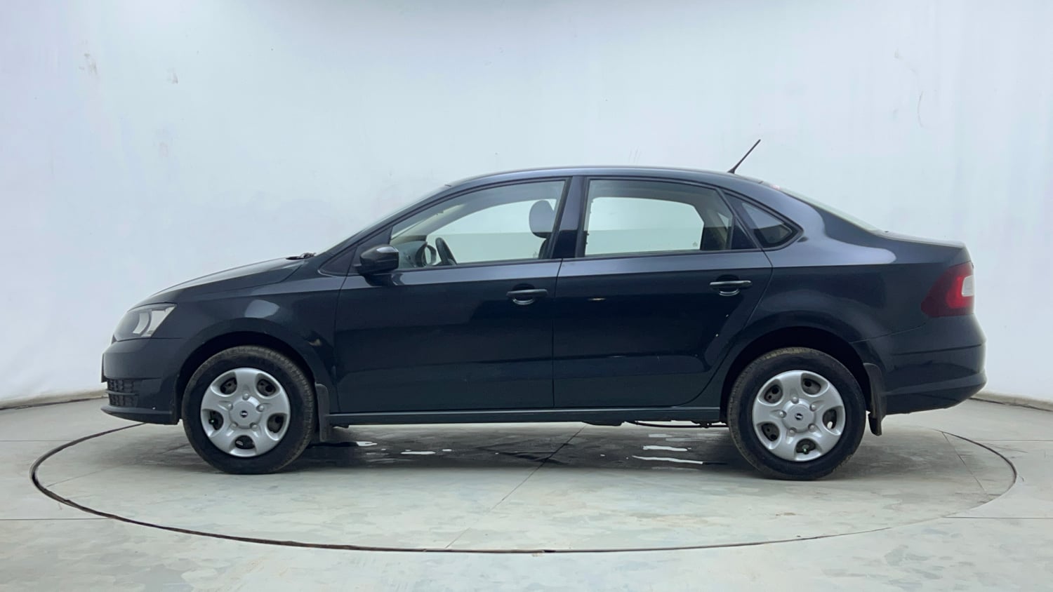 Used 2020 Skoda Rapid Active 1.6 MPI Petrol Manual exterior LEFT SIDE VIEW