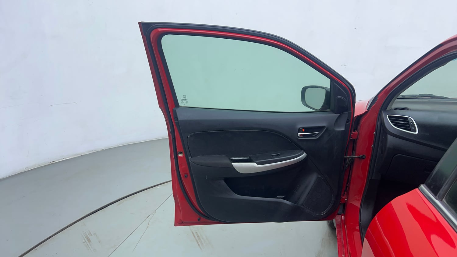 Used 2016 Maruti Suzuki Baleno Alpha 1.2 Petrol Manual interior LEFT FRONT DOOR OPEN VIEW