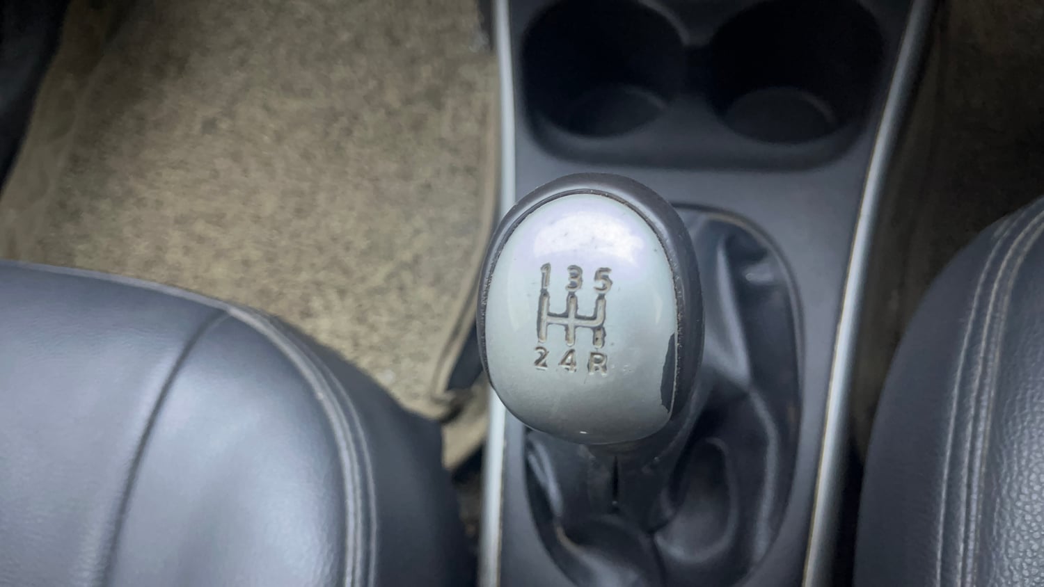 Used 2018 Nissan Sunny XL D Diesel Manual interior GEAR  KNOB VIEW