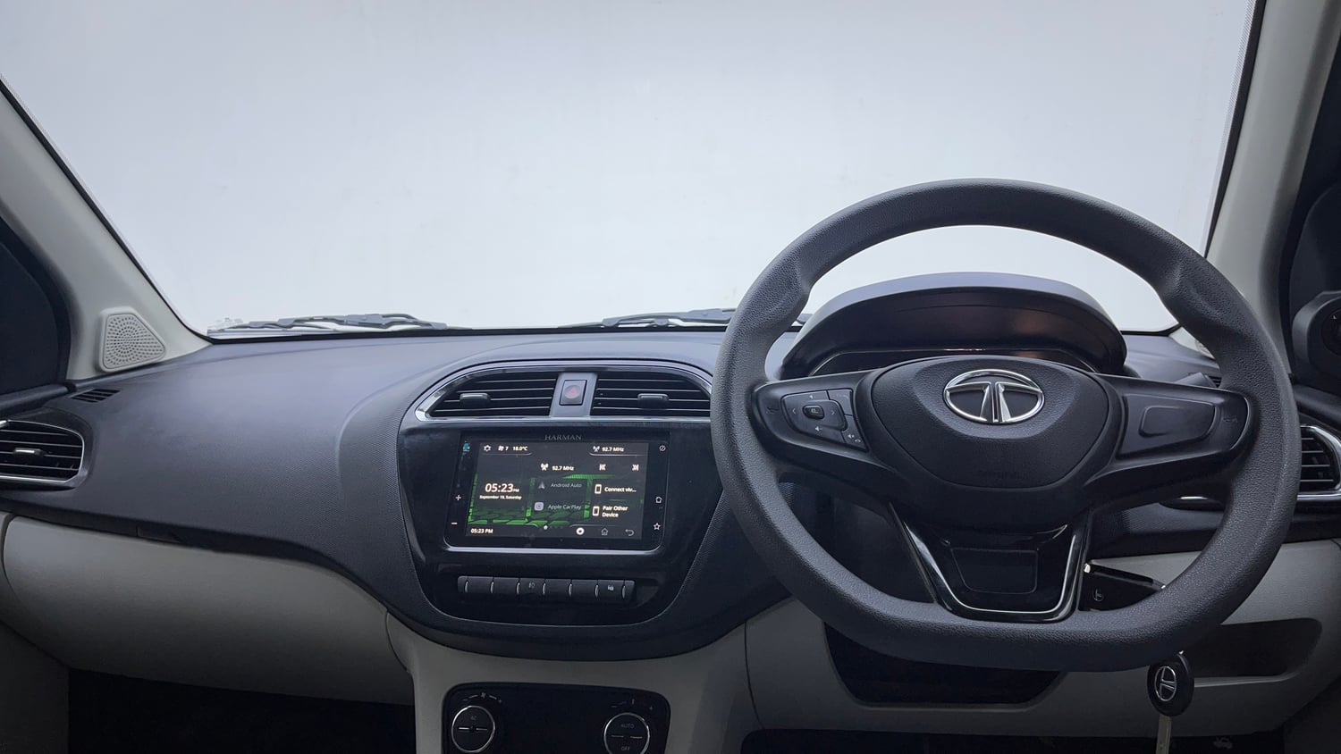Used 2023 Tata Tiago XZA Plus Petrol Automatic interior DASHBOARD VIEW