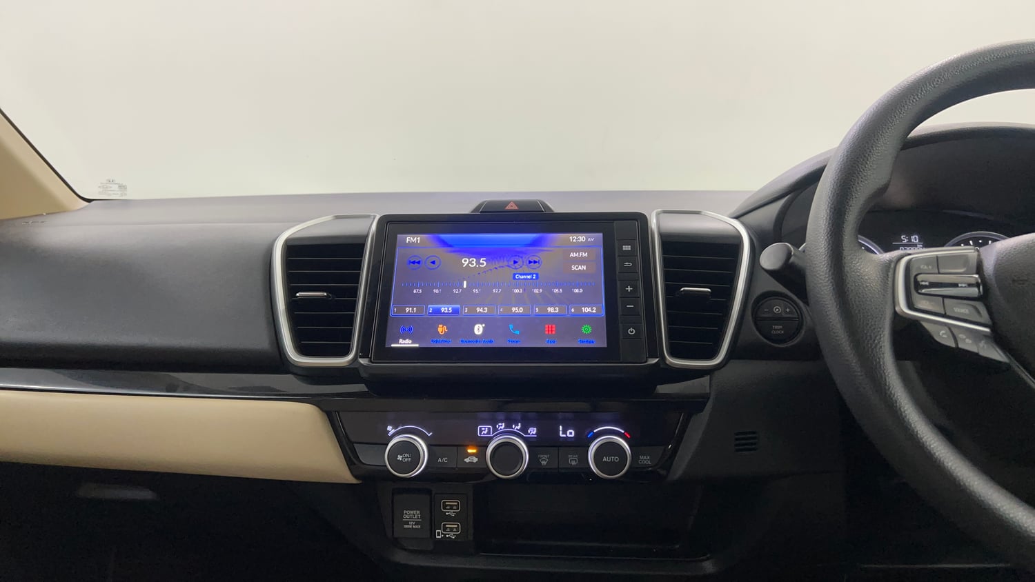 Used 2021 Honda City V CVT Petrol Petrol Automatic interior MUSIC SYSTEM & AC CONTROL VIEW