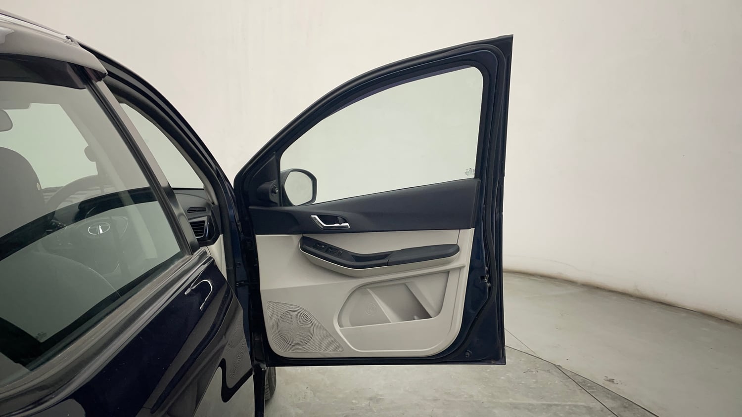 Used 2023 Tata Tiago XZ Plus Petrol Manual interior RIGHT FRONT DOOR OPEN VIEW