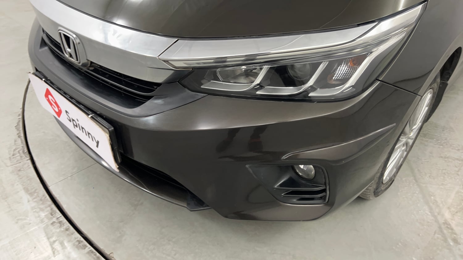 Used 2021 Honda City V CVT Petrol Petrol Automatic dents MINOR SCRATCH