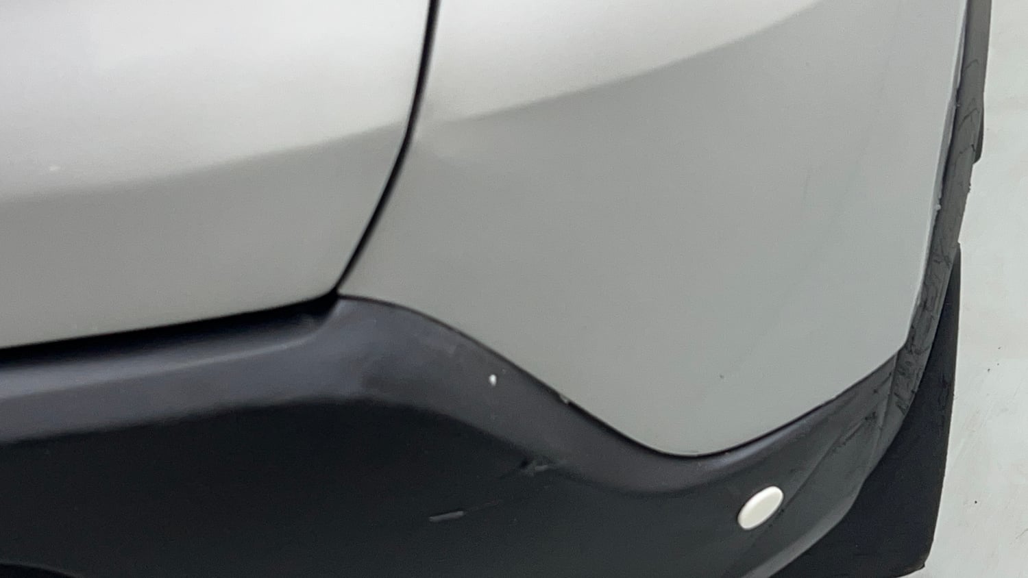 Used 2018 Renault Kwid 1.0 RXL CNG (Outside Fitted) Cng Manual dents MINOR SCRATCH