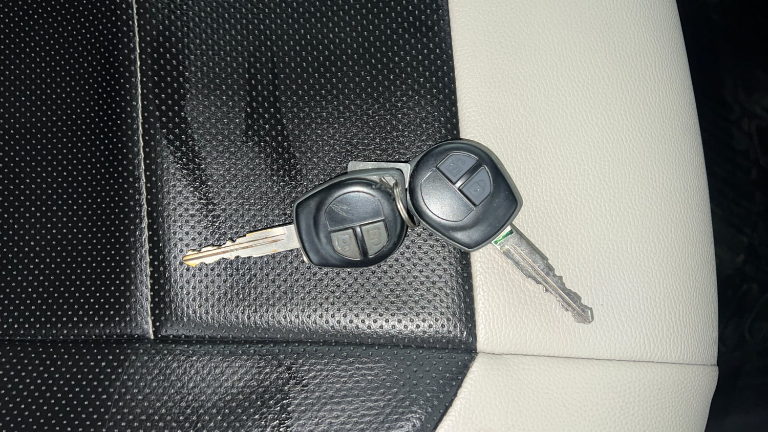 Used 2017 Maruti Suzuki Wagon R VXI Petrol Manual extra CAR KEY VIEW