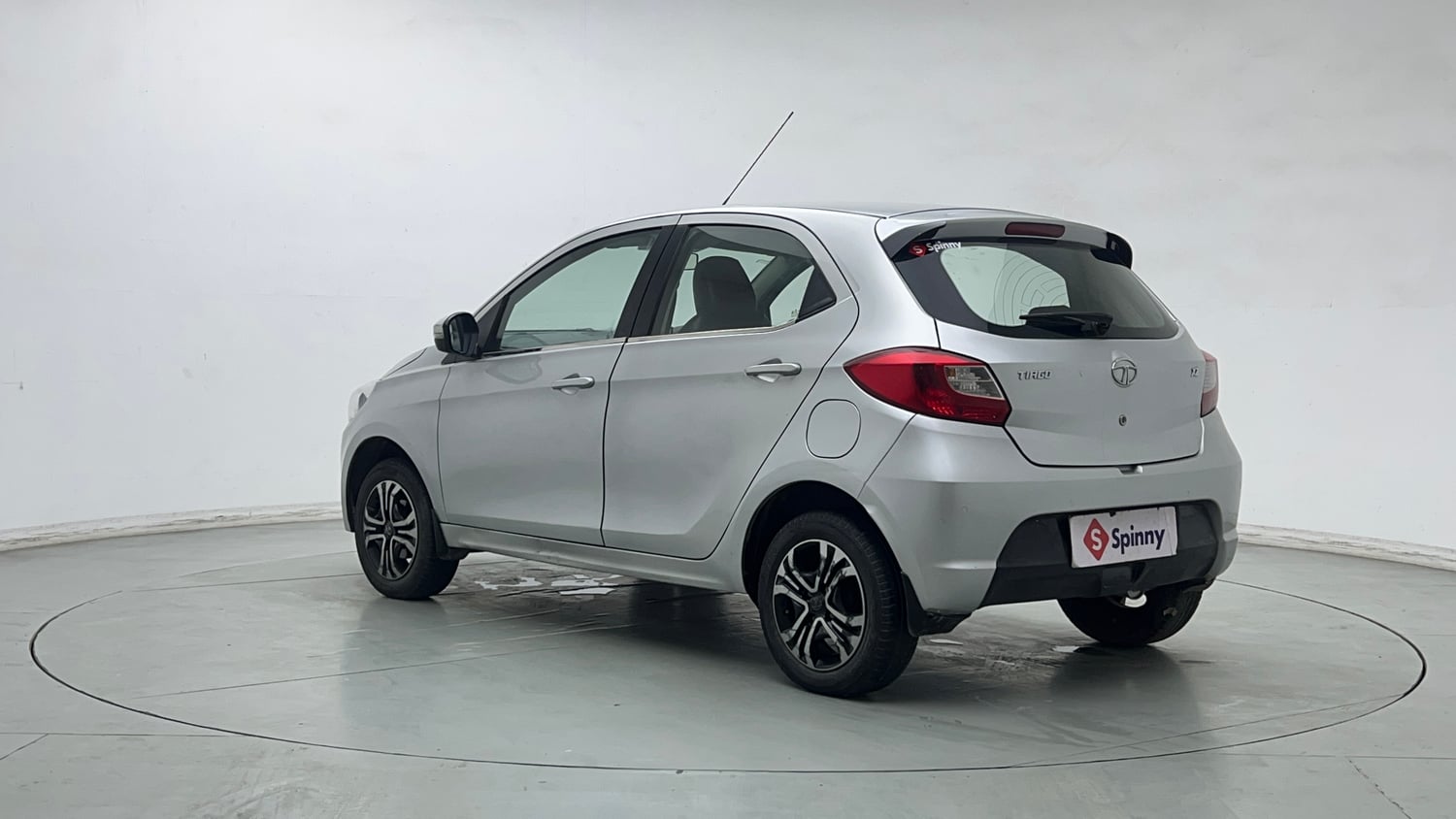 Used 2019 Tata Tiago Revotron XZ w/o Alloy Petrol Manual exterior LEFT REAR CORNER VIEW