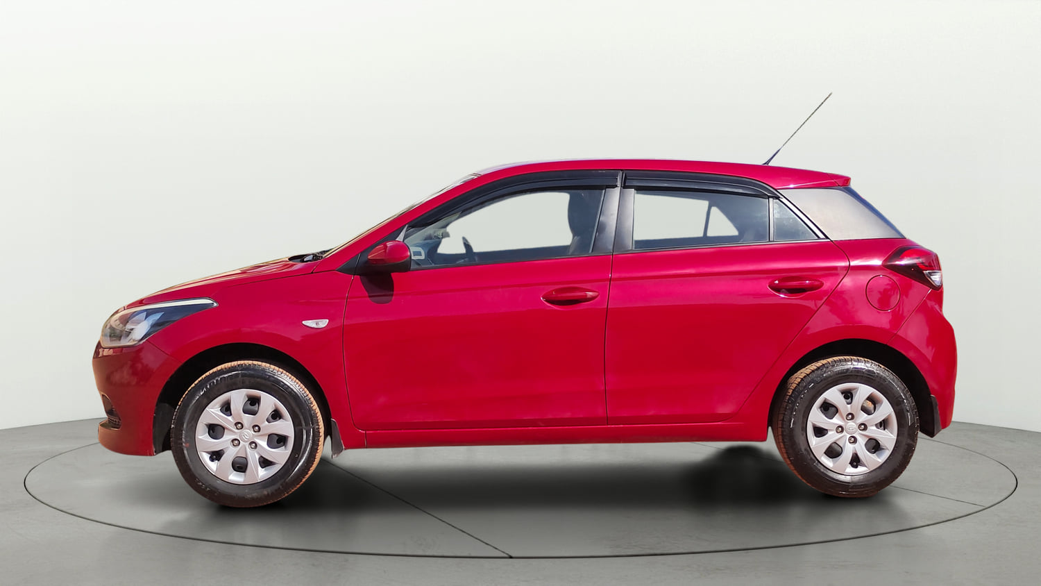 Used 2015 Hyundai Elite i20 Magna 1.2 Petrol Manual exterior LEFT SIDE VIEW