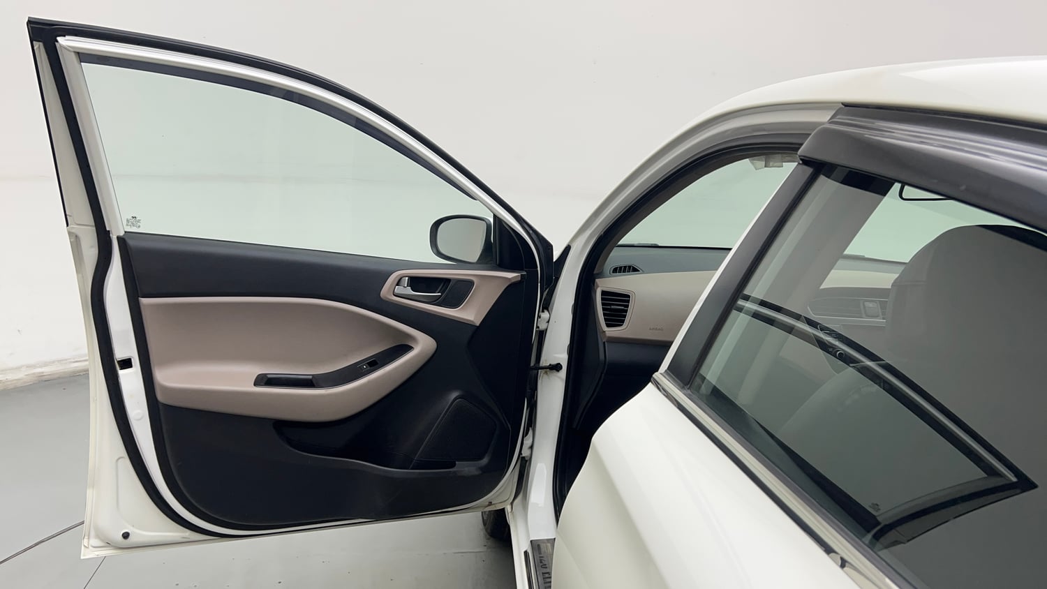 Used 2018 Hyundai Elite i20 Asta 1.2 (O) Petrol Manual interior LEFT FRONT DOOR OPEN VIEW