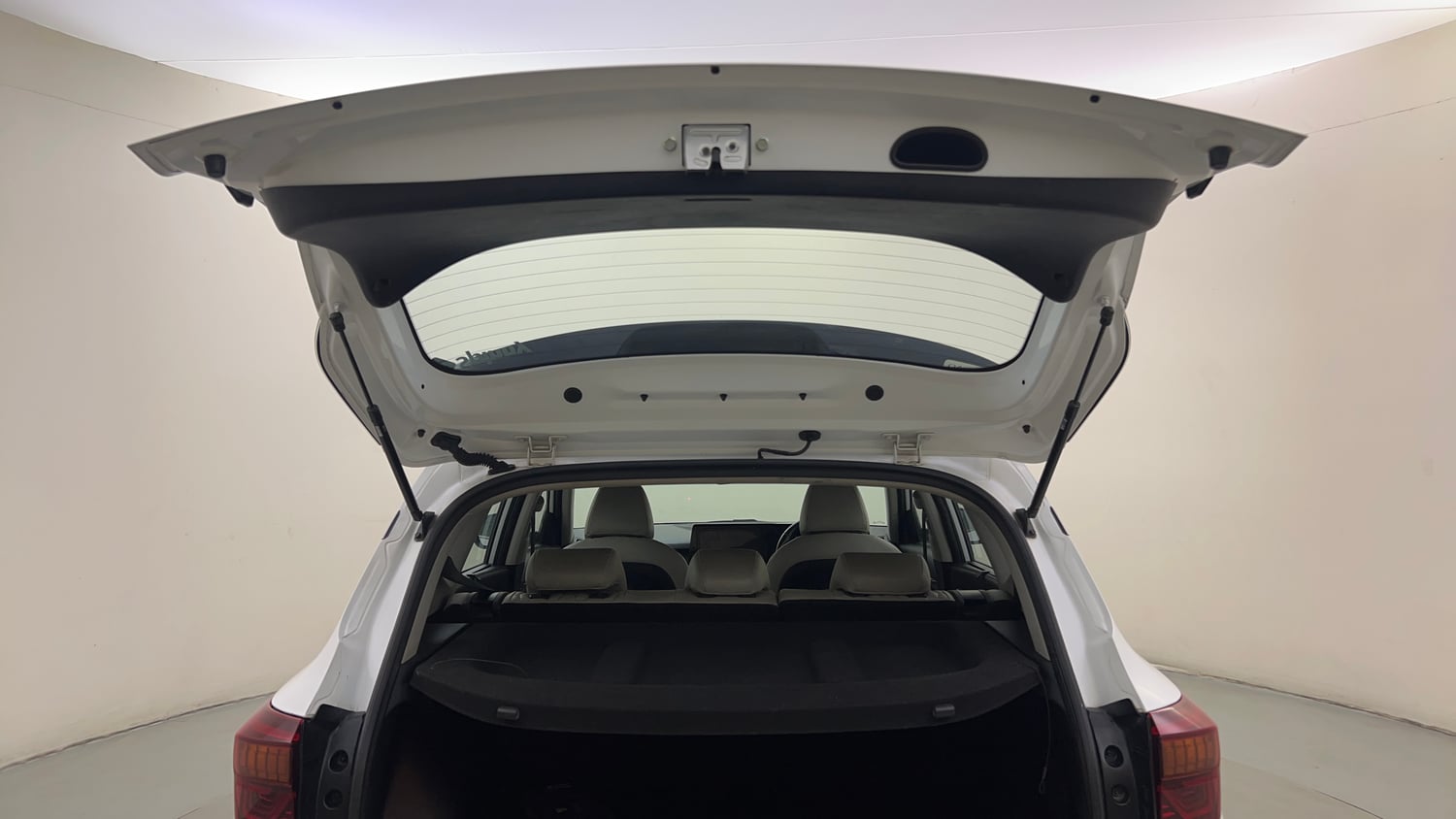 Used 2019 Kia Seltos HTX Plus AT 1.5 Diesel Diesel Automatic interior DICKY DOOR OPEN VIEW