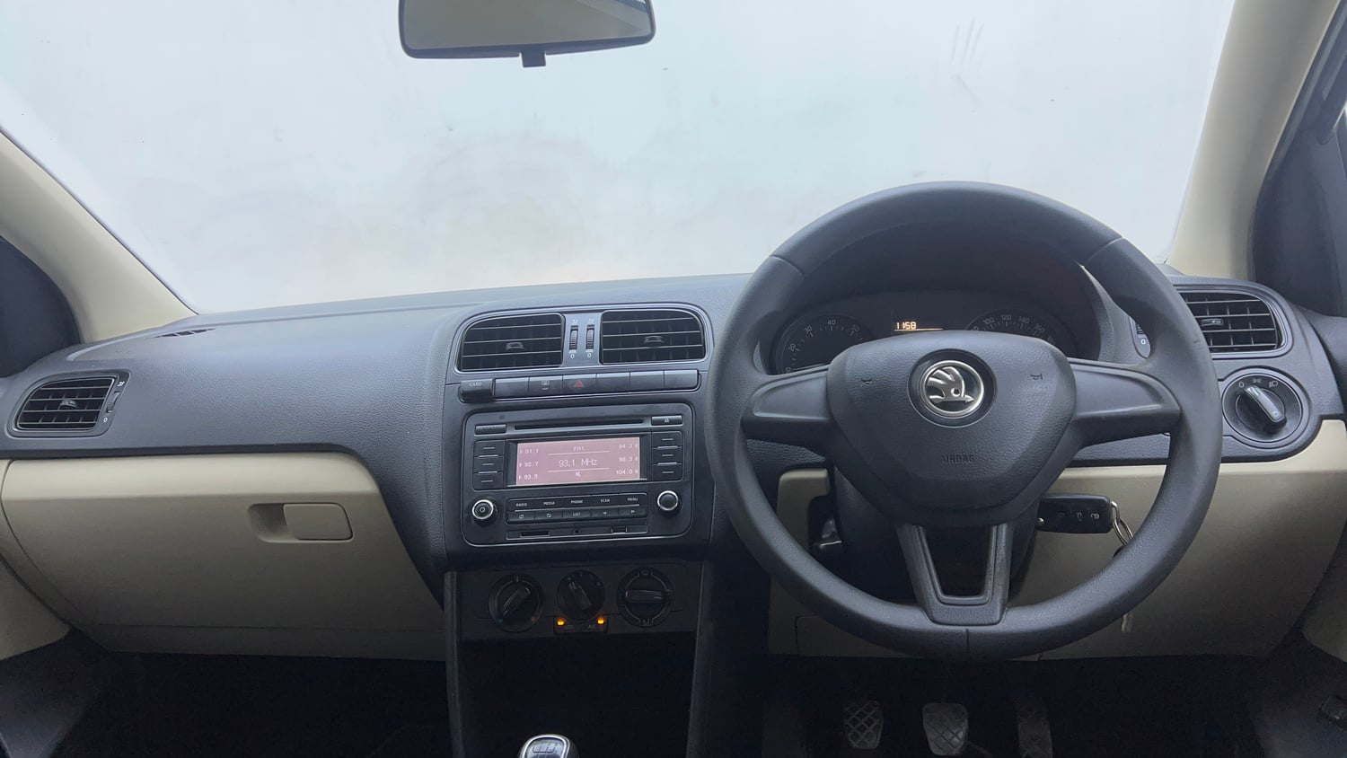 Used 2020 Skoda Rapid Active 1.6 MPI Petrol Manual interior DASHBOARD VIEW