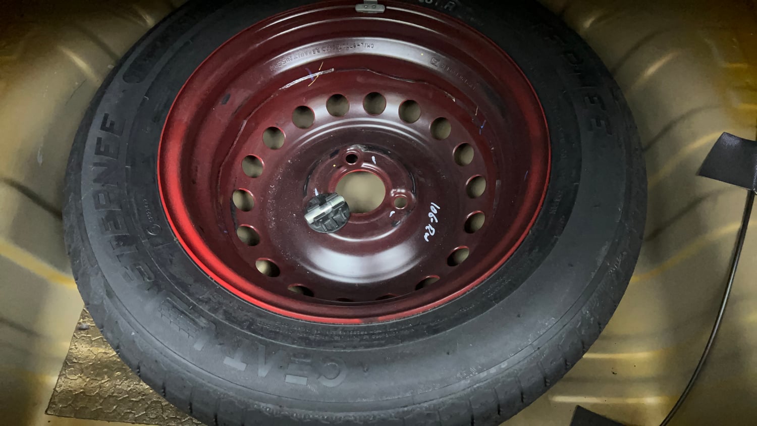 Used 2023 Renault Kwid CLIMBER AMT Petrol Automatic tyres SPARE TYRE VIEW