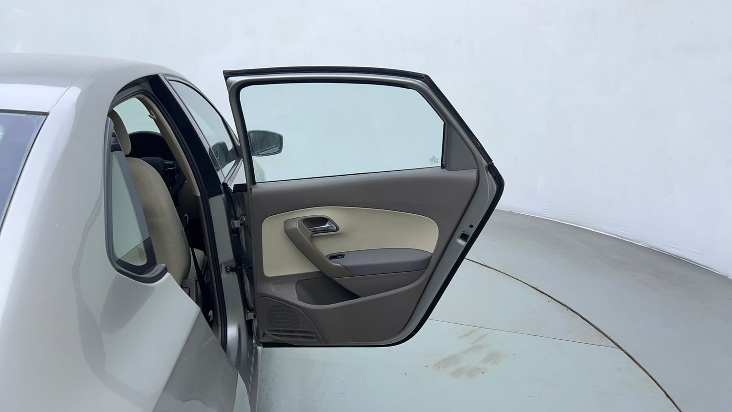 Used 2014 Skoda Rapid 1.6 MPI Ambition Plus Petrol Manual interior RIGHT REAR DOOR OPEN VIEW