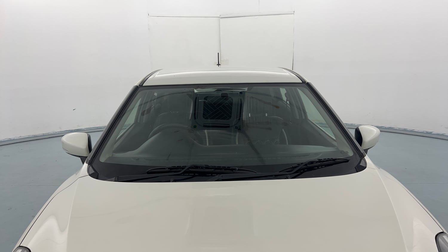 Used 2020 Maruti Suzuki Baleno Delta Petrol Manual exterior FRONT WINDSHIELD VIEW