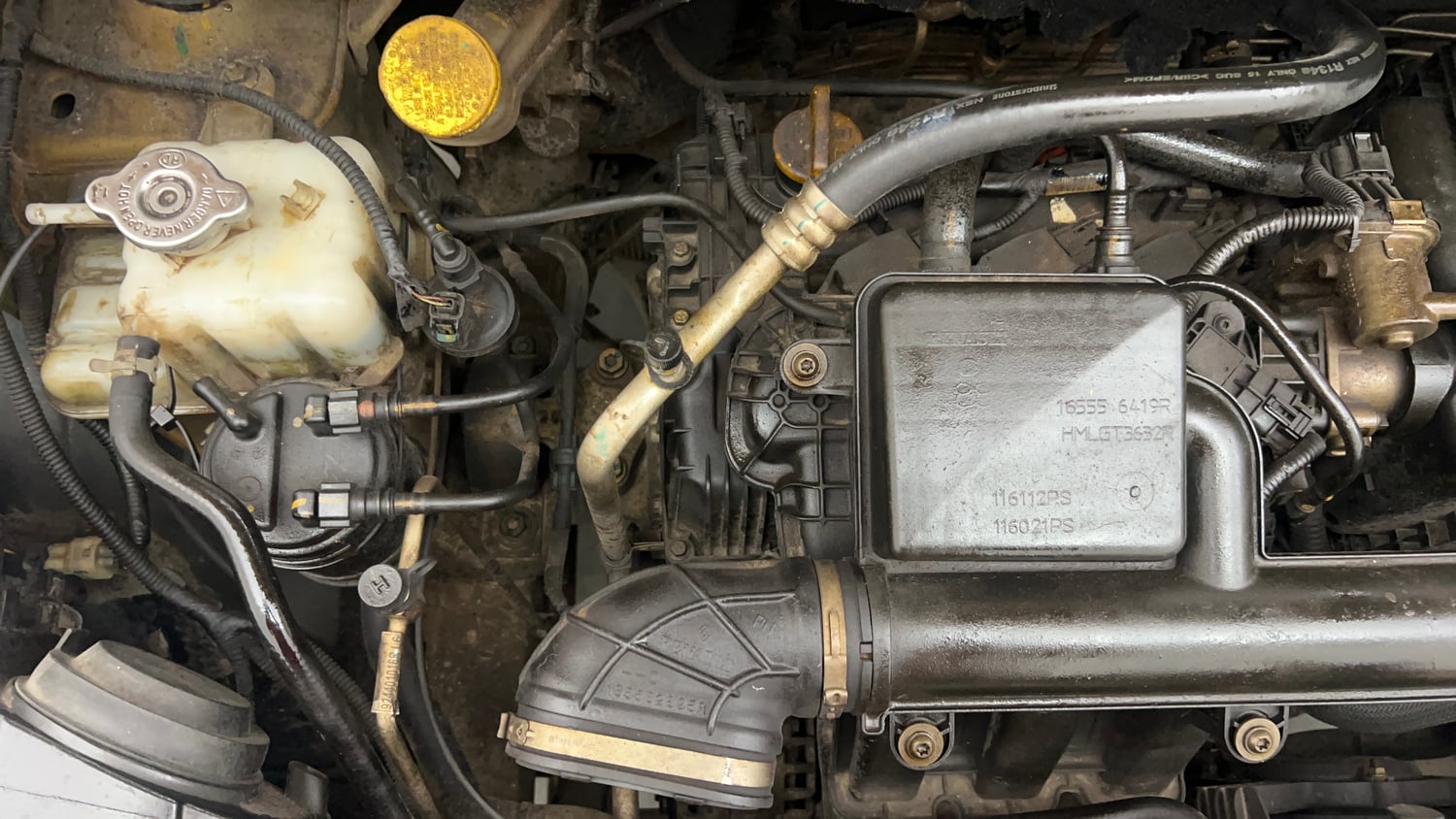 Used 2020 Renault Triber RXZ Petrol Manual engine ENGINE RIGHT SIDE VIEW