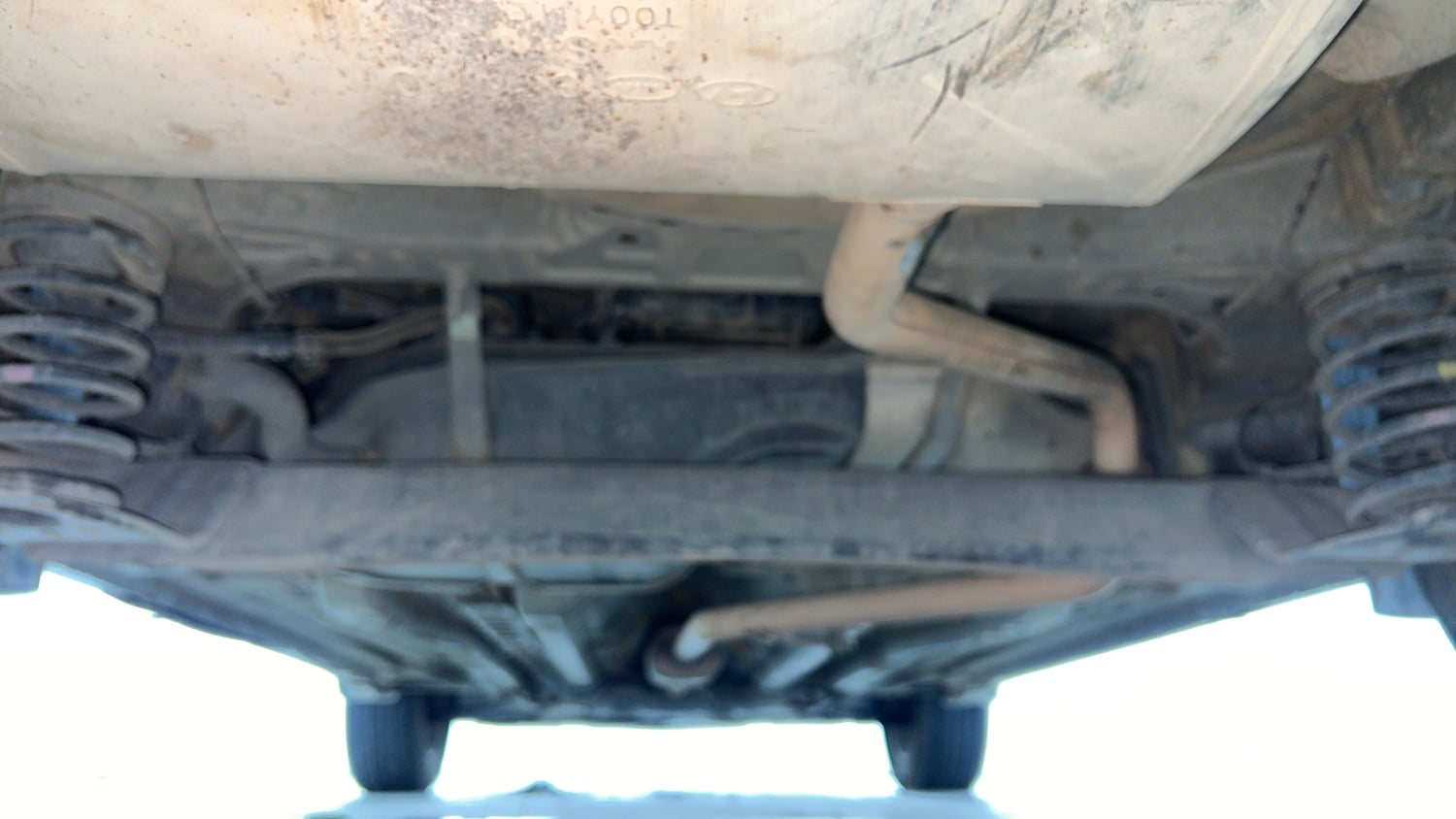Used 2017 Hyundai Creta 1.6 SX Plus AT Petrol Petrol Automatic extra REAR UNDERBODY VIEW (TAKEN FROM REAR)