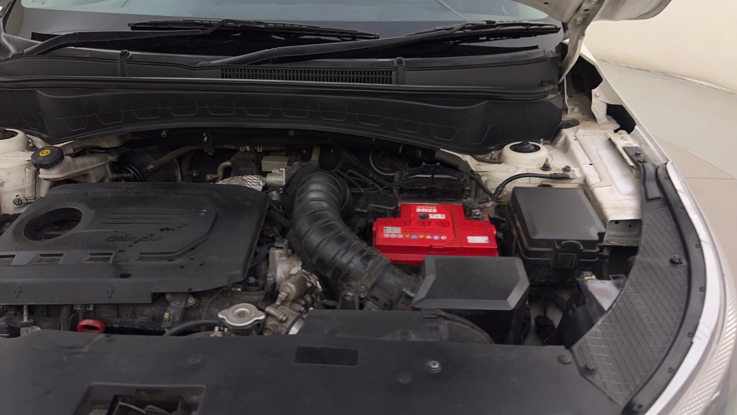 Used 2021 Kia Seltos GTX Plus AT 1.5 Diesel Diesel Automatic engine ENGINE LEFT SIDE HINGE & APRON VIEW